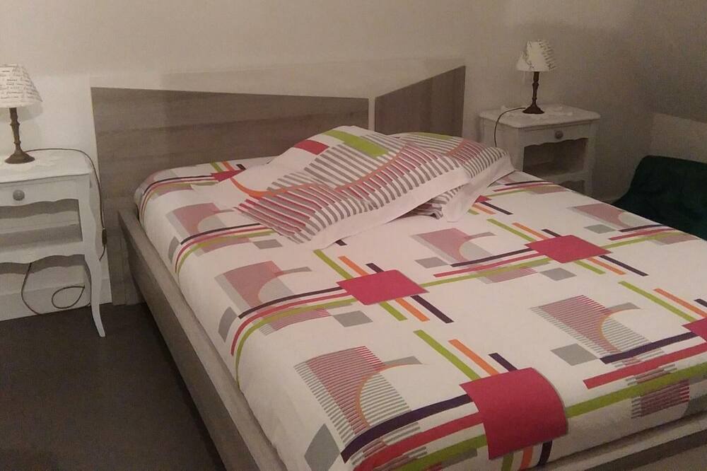 Photo of Bedroom in Canouville