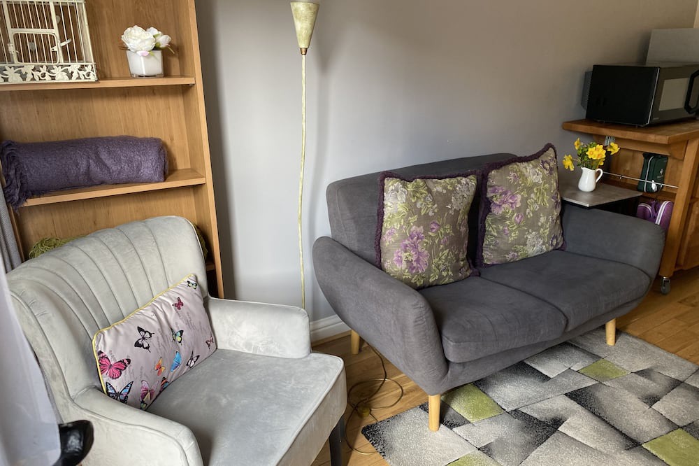 Photo of Livingroom in Isley Walton