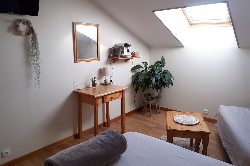 Photo of Bedroom in Venterol