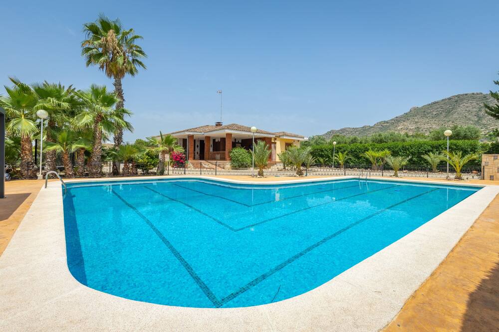 Photo of Outdoor in Aspe