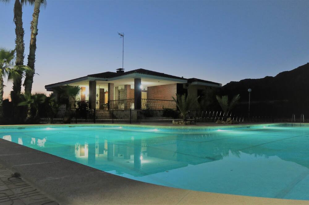 Photo of Outdoor in Aspe