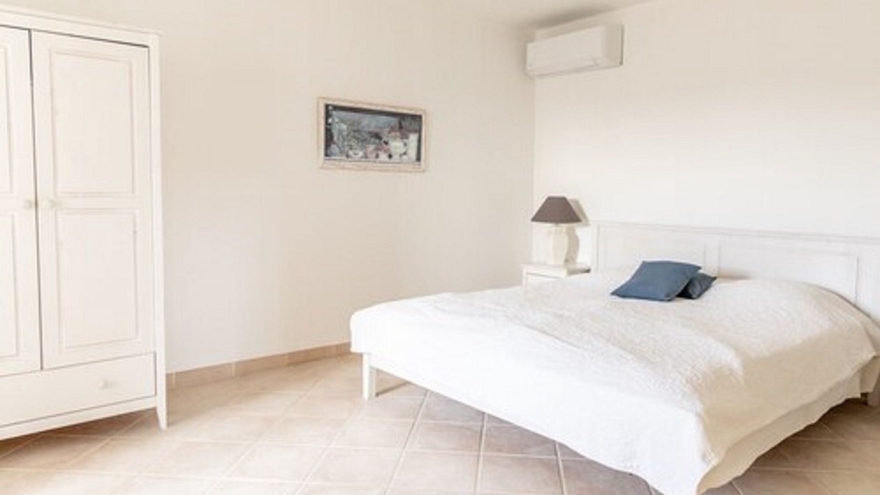 Photo of Others in Entrecasteaux