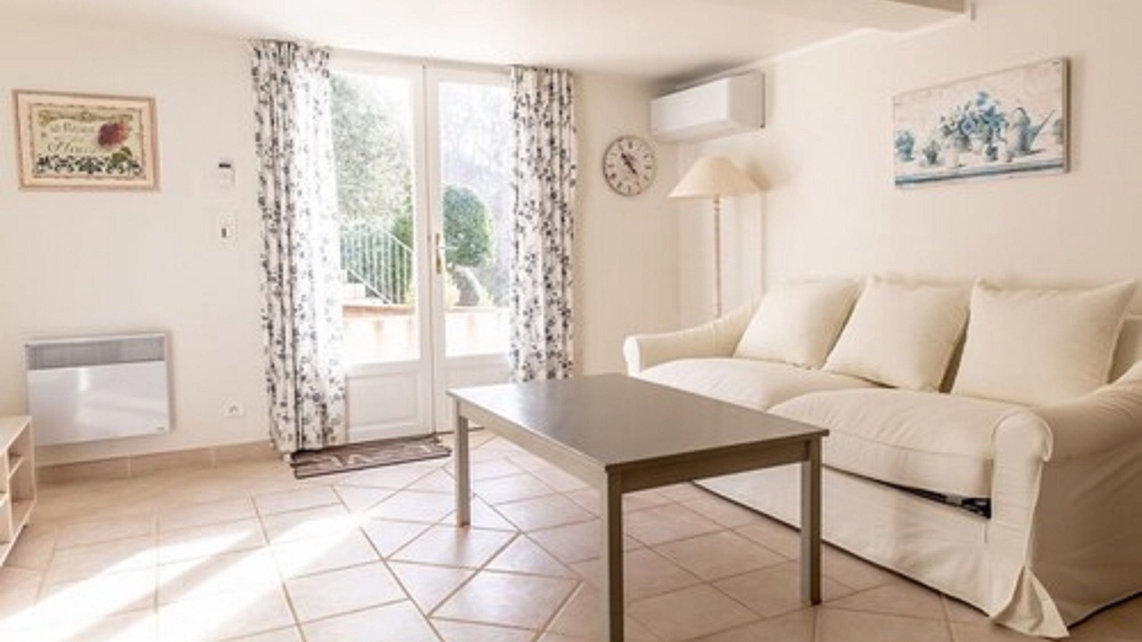 Photo of Others in Entrecasteaux