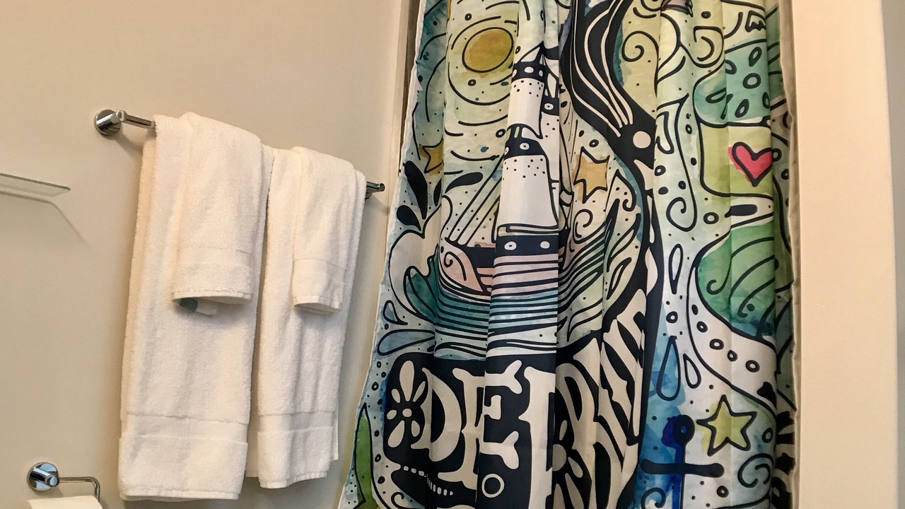 Photo of Bathroom in Broadway