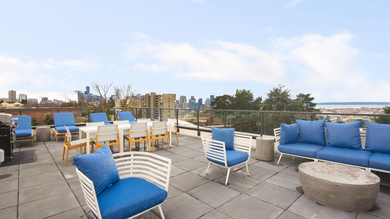 Photo of Outdoor in Broadway