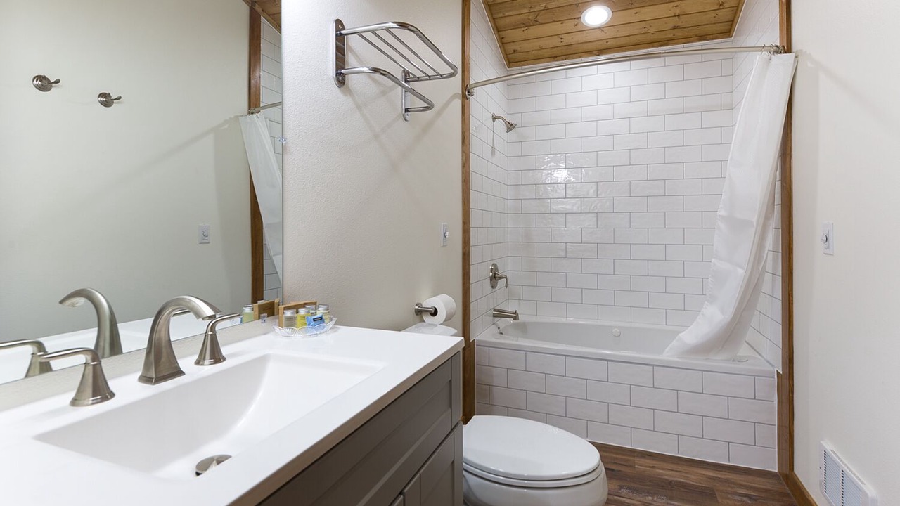 Photo of Others in Forks