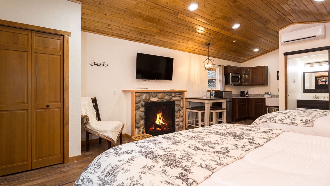 Photo of Bedroom in Forks