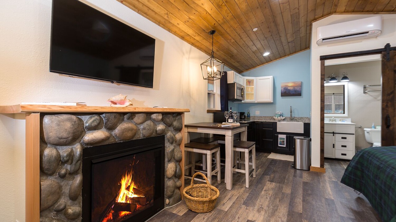 Photo of Livingroom in Forks