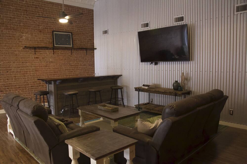 Photo of Livingroom in Matador