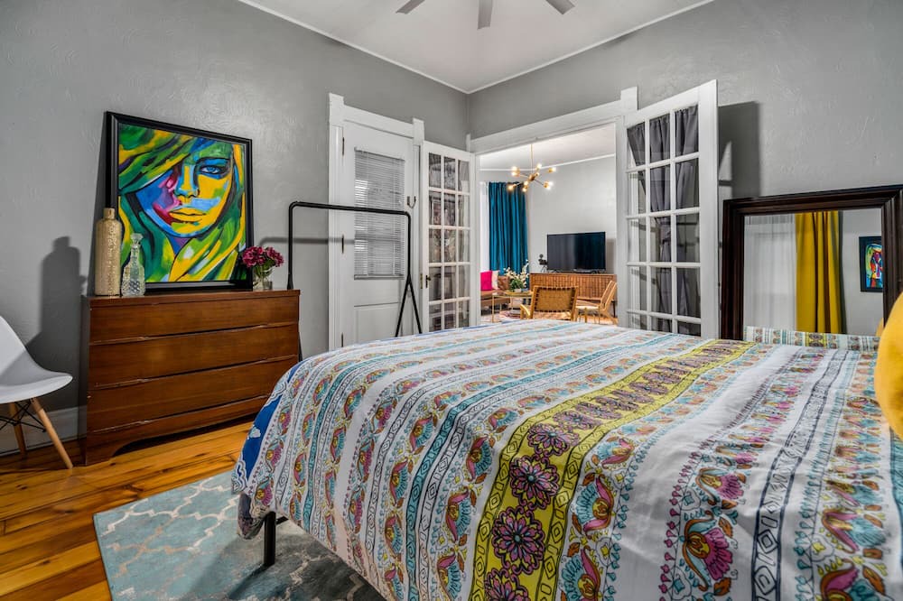 Photo of Bedroom in Xenia