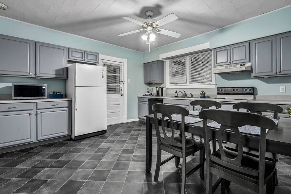 Photo of Kitchen in Xenia