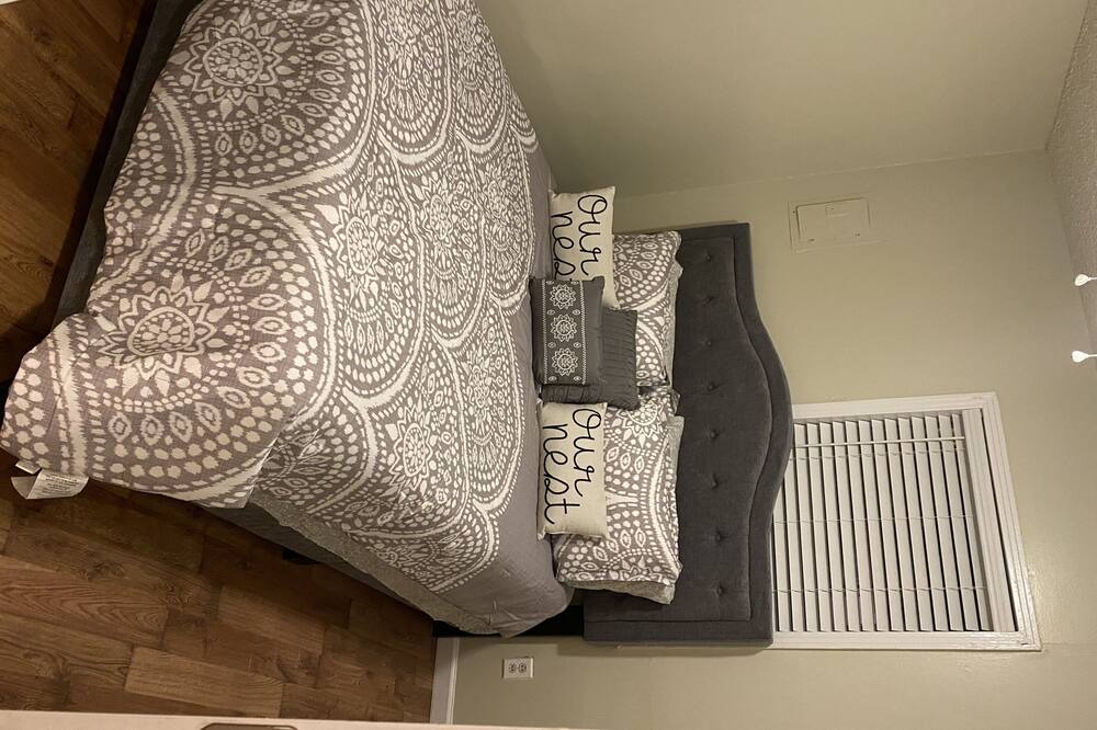 Photo of Bedroom in Greenville