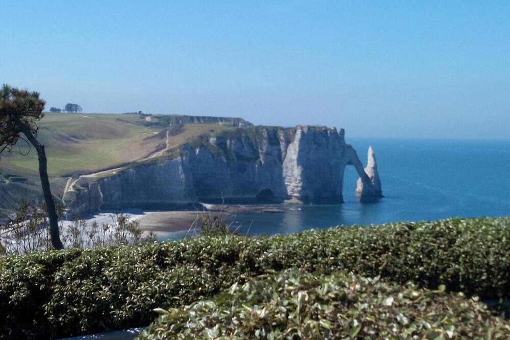 Photo of Others in Etretat