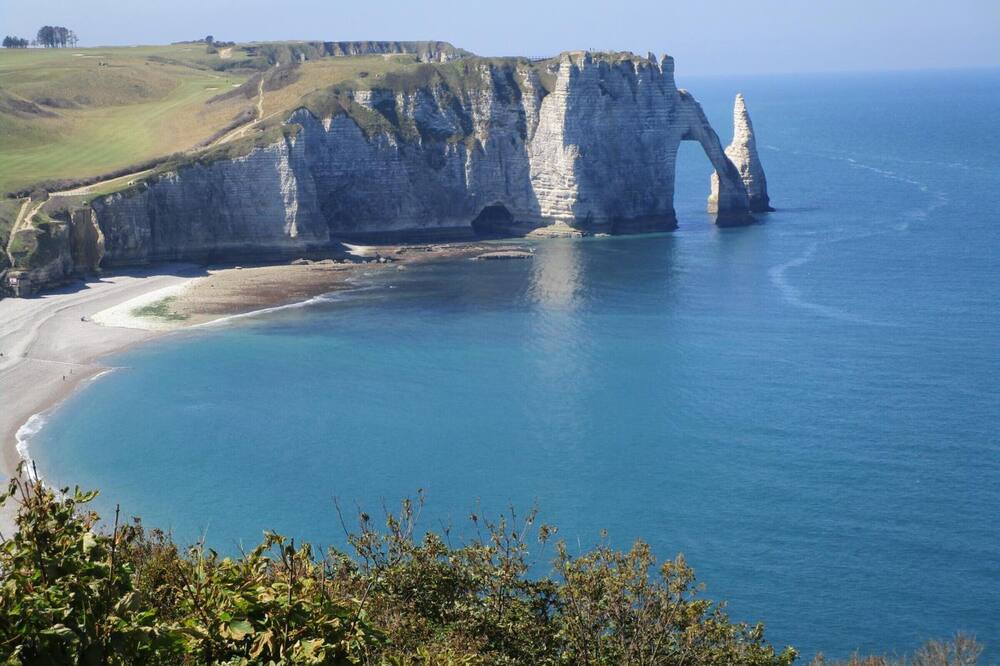 Photo of Others in Etretat