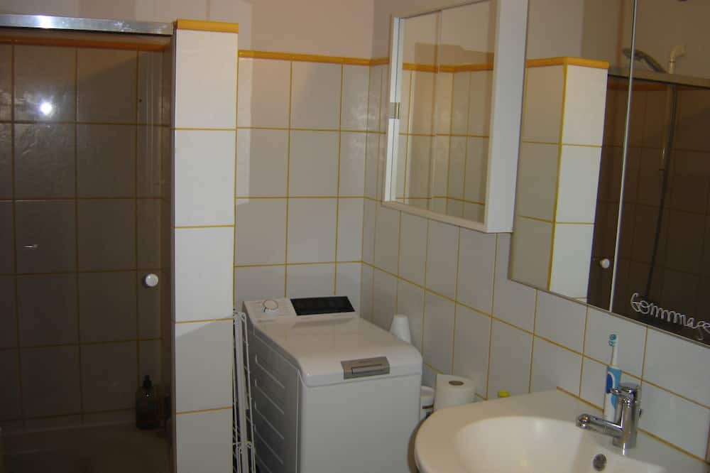 Photo of Bathroom in Villefranche-sur-Saone