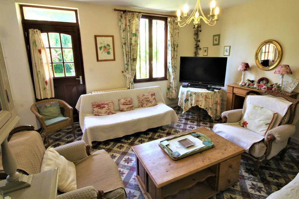 Photo of Livingroom in Octeville-sur-Mer
