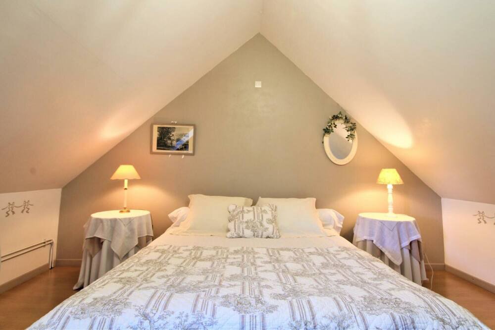 Photo of Bedroom in Octeville-sur-Mer