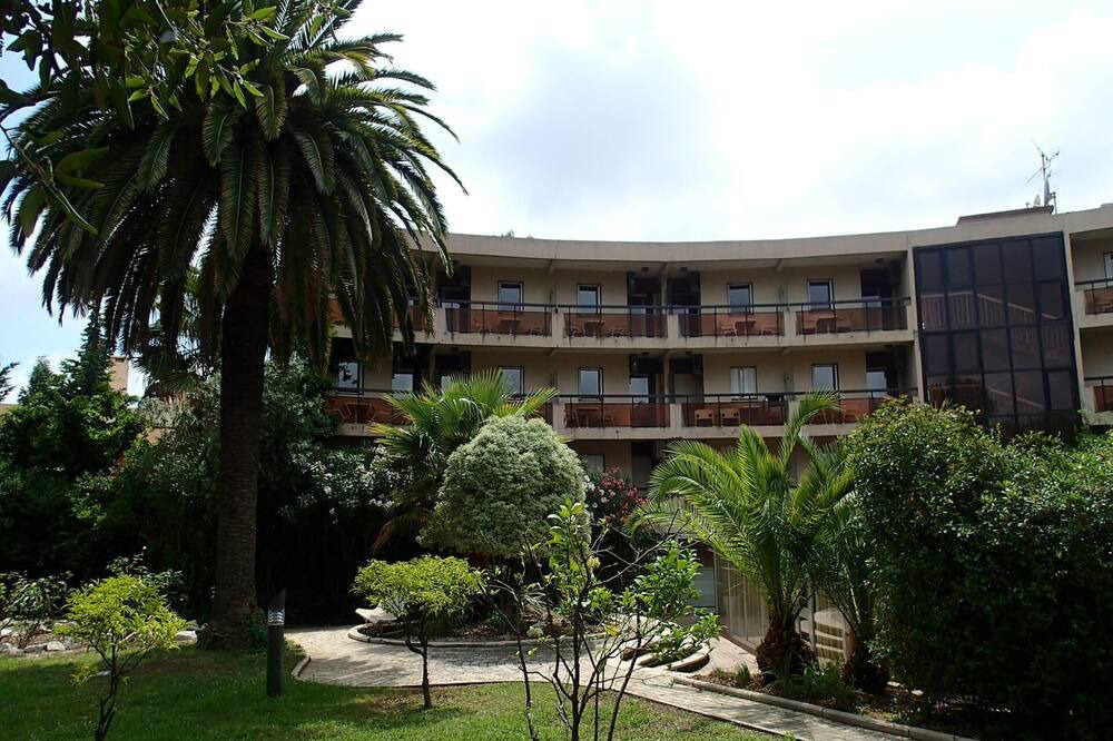 Photo of Outdoor in Fabron