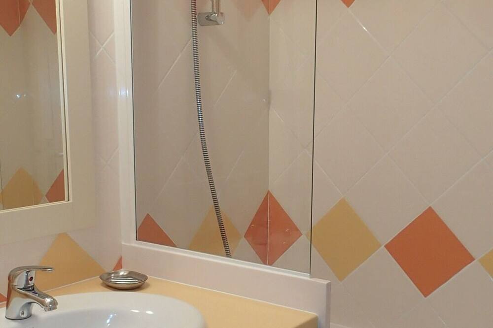 Photo of Bathroom in Fabron