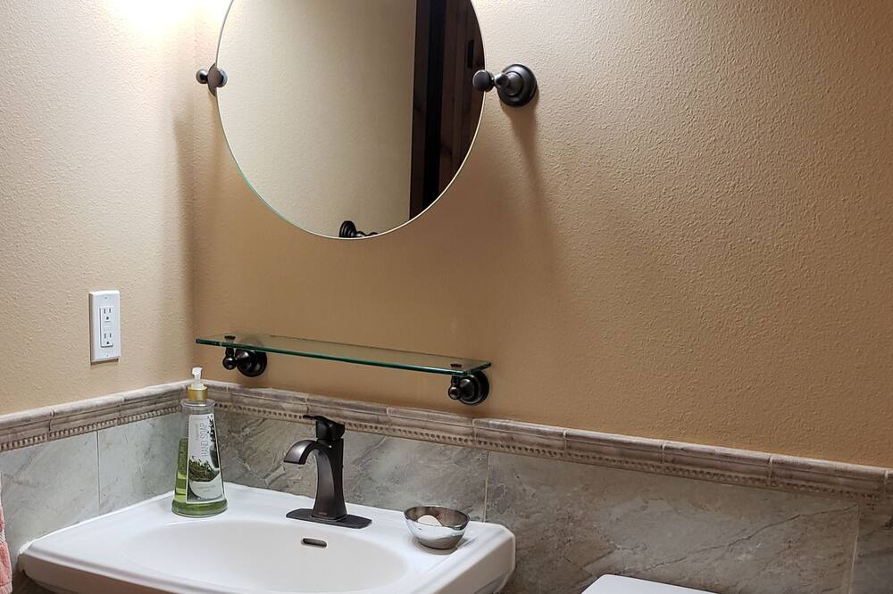 Photo of Bathroom in Medical Lake