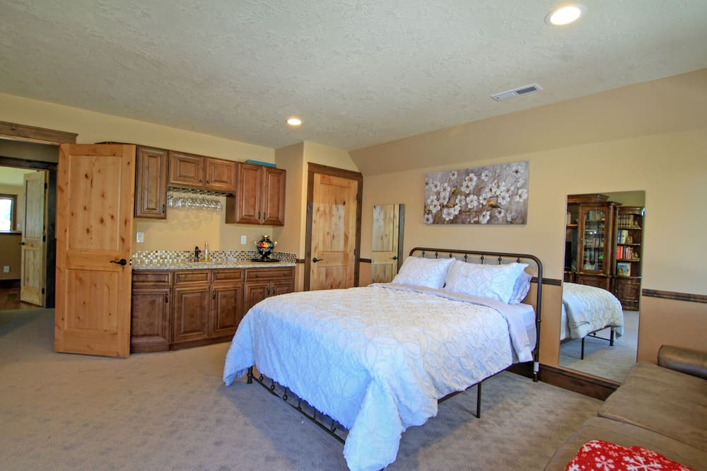 Photo of Bedroom in Medical Lake
