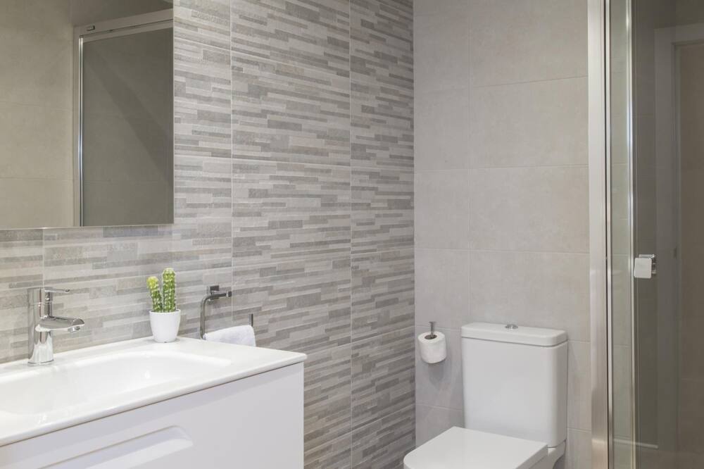 Photo of Bathroom in Abando