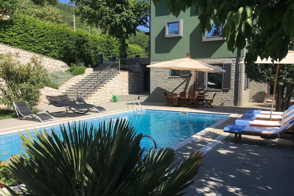 Photo of Outdoor in Bregi