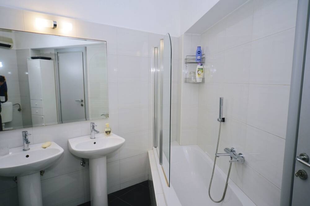 Photo of Bathroom in Bregi