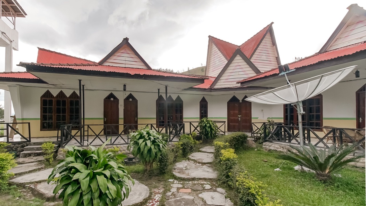 Photo of Outdoor in Merek
