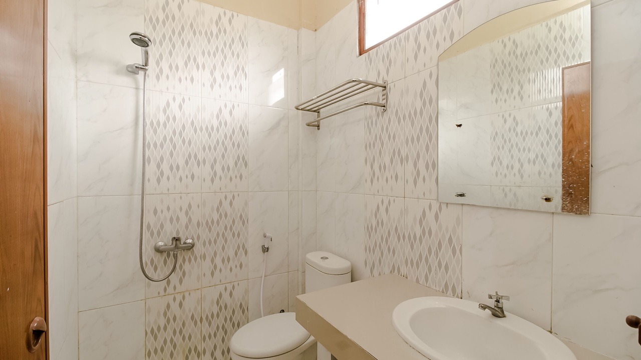 Photo of Bathroom in Merek