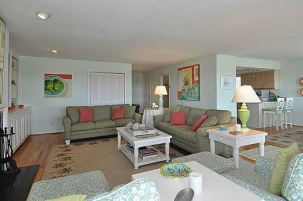 Photo of Bedroom in Northeast Virginia Beach