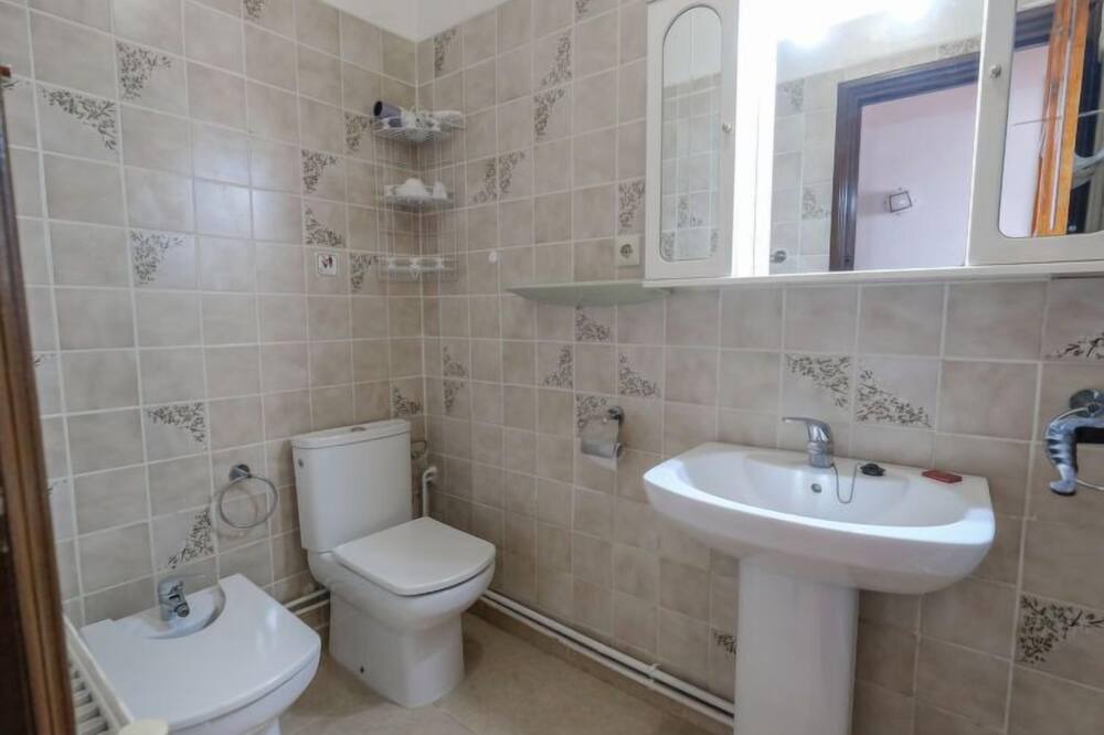 Photo of Bathroom in Parc de Mont-roig