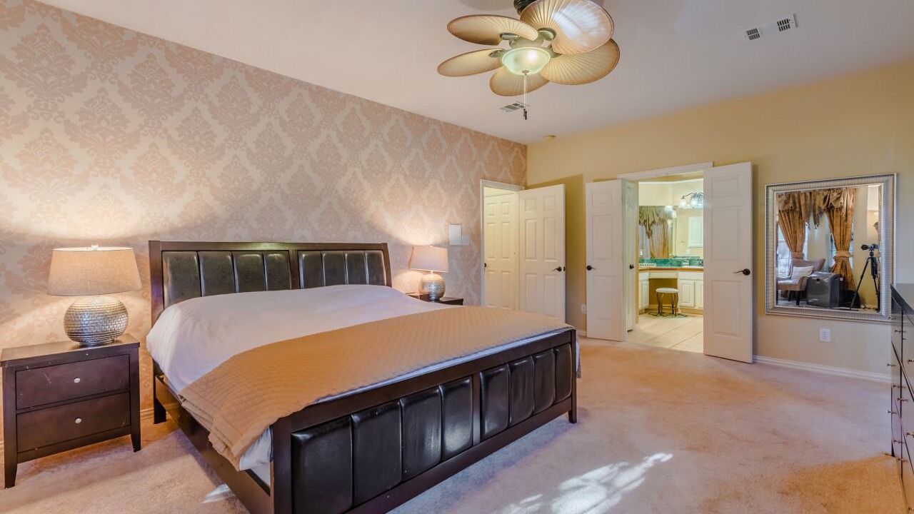 Photo of Bedroom in Far North Dallas
