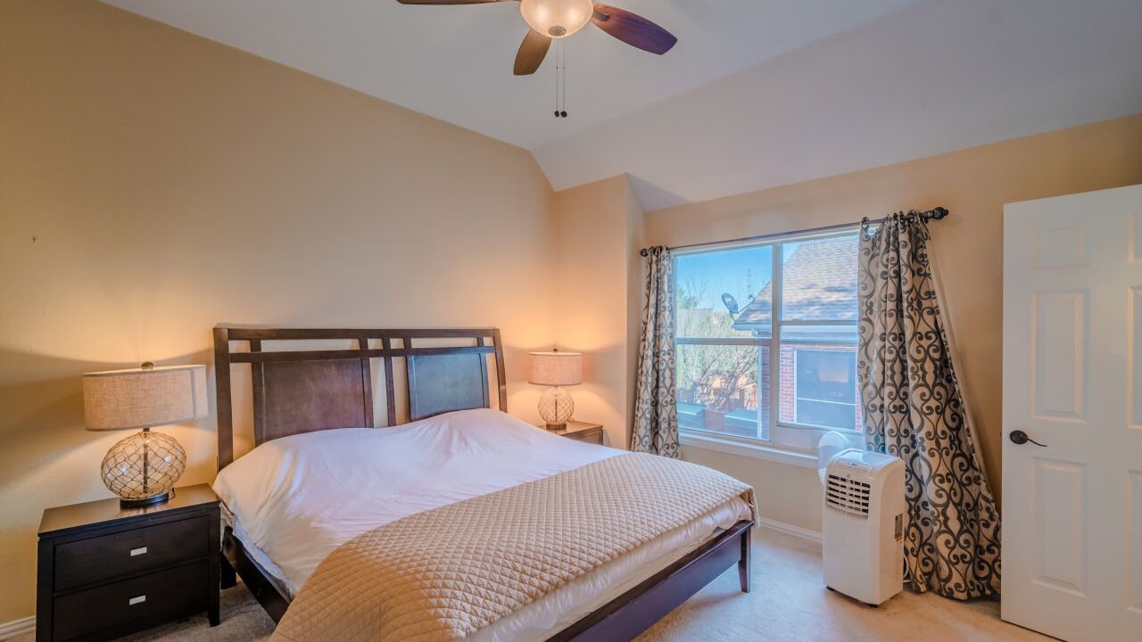 Photo of Bedroom in Far North Dallas