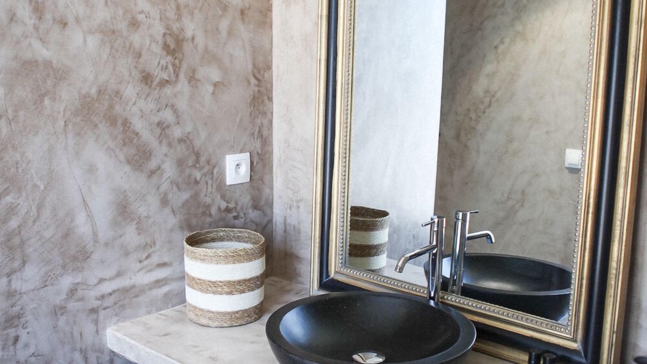 Photo of Bathroom in Le Neubourg