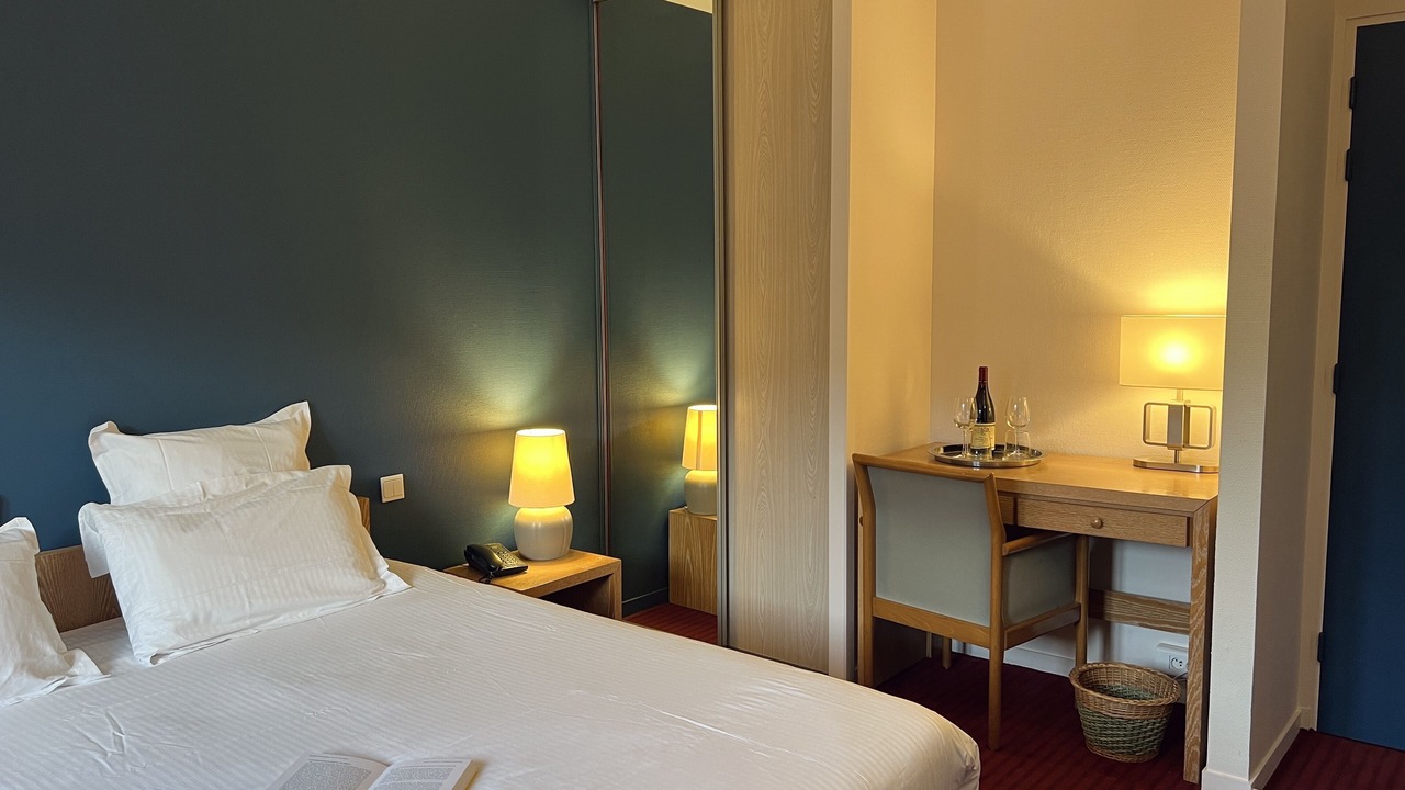 Photo of Bedroom in Louviers