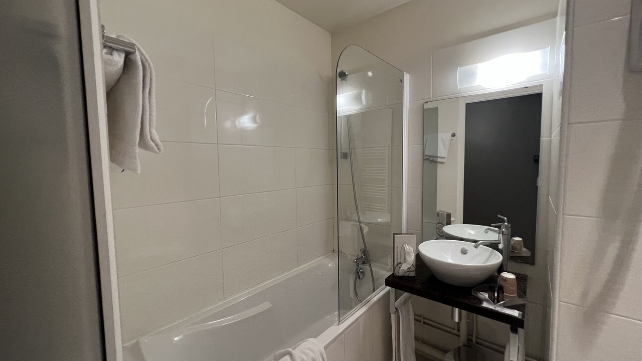 Photo of Bathroom in Louviers