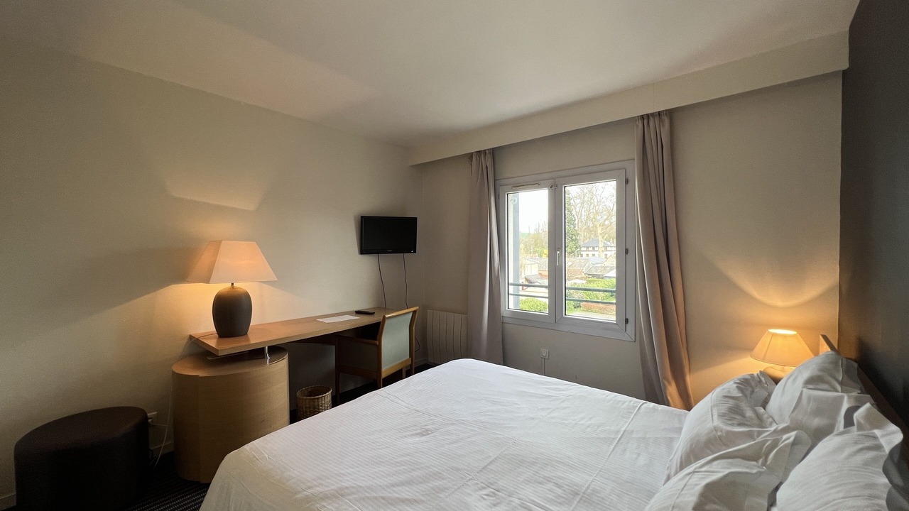 Photo of Bedroom in Louviers