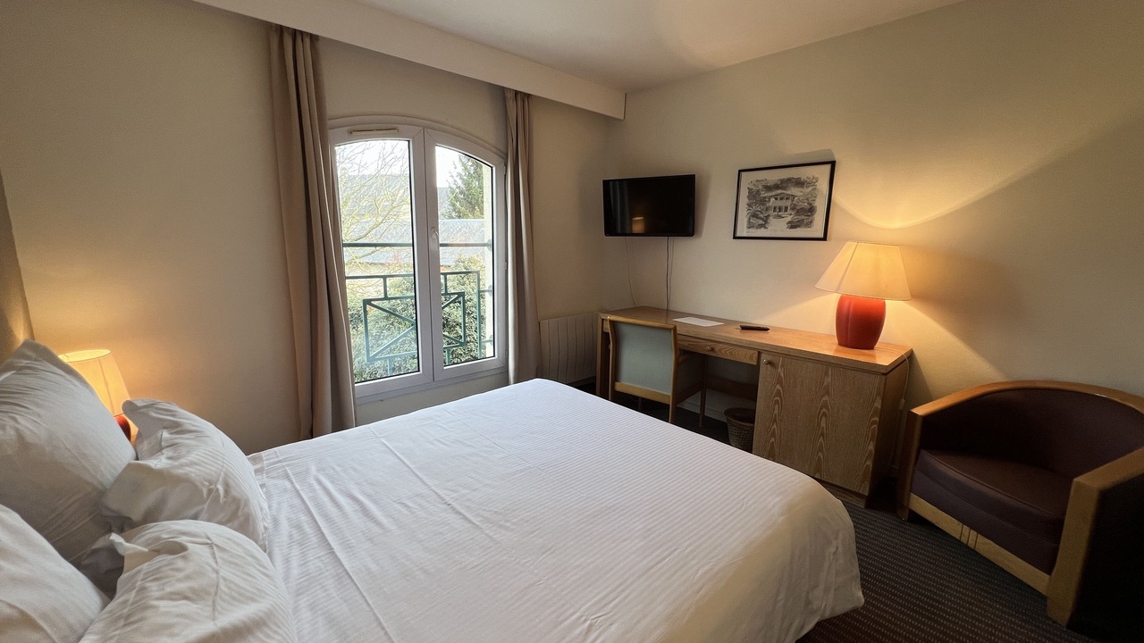 Photo of Bedroom in Louviers