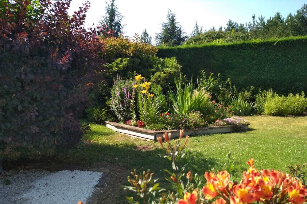 Photo of Outdoor in Montcabrier