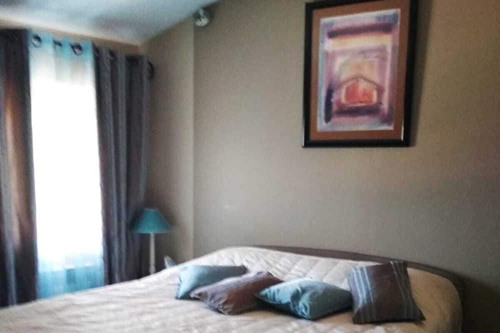 Photo of Others in Montcabrier