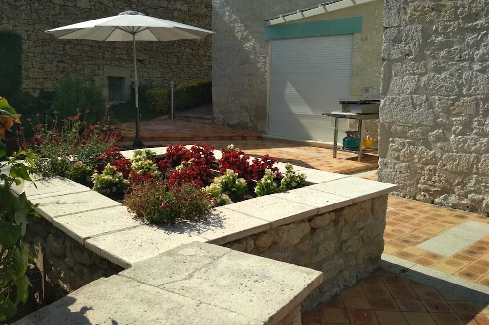 Photo of Outdoor in Montcabrier