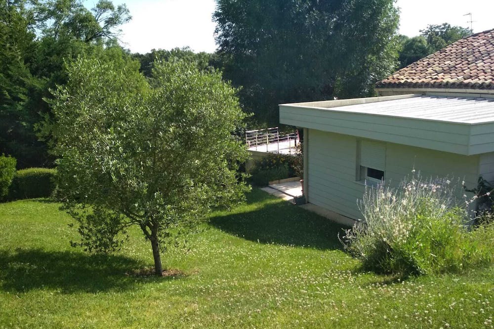 Photo of Outdoor in Montcabrier