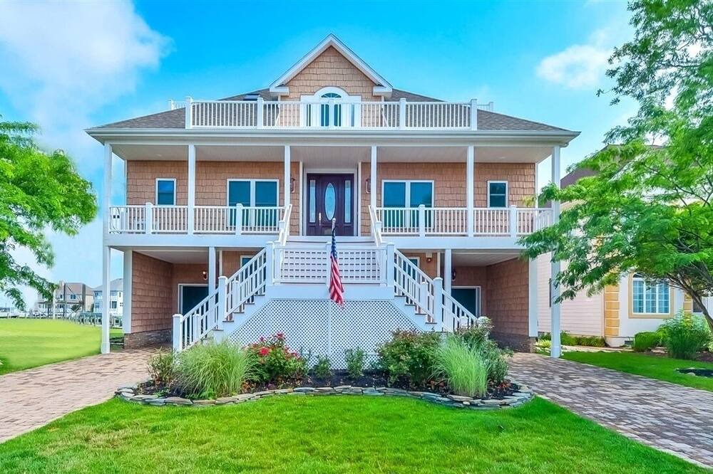 Photo of Outdoor in Heron Harbour Isle