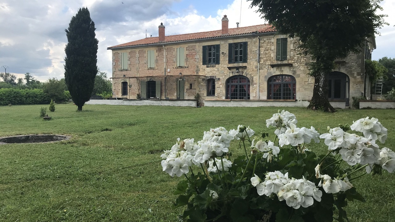 Photo of Outdoor in La Roche-Chalais