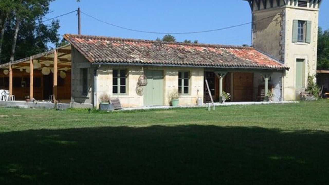 Photo of Outdoor in La Roche-Chalais