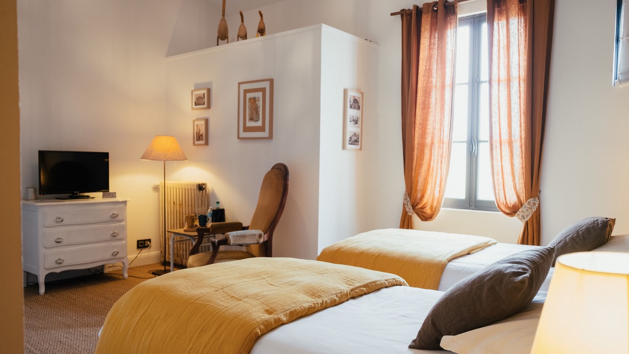 Photo of Bedroom in La Roche-Chalais