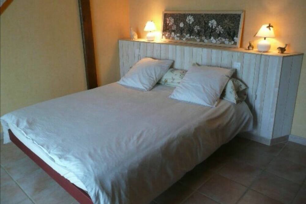 Photo of Bedroom in Manneville-es-Plains