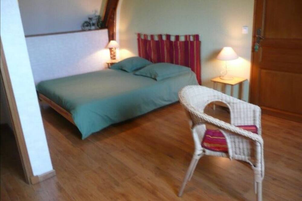 Photo of Bedroom in Manneville-es-Plains