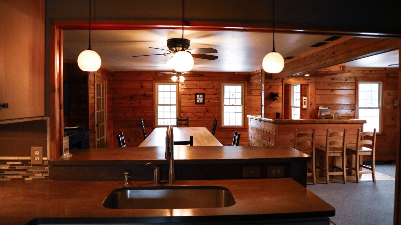 Photo of Bedroom in Grayling